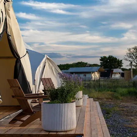 Collective Retreats Governors Island New York City Exterior photo