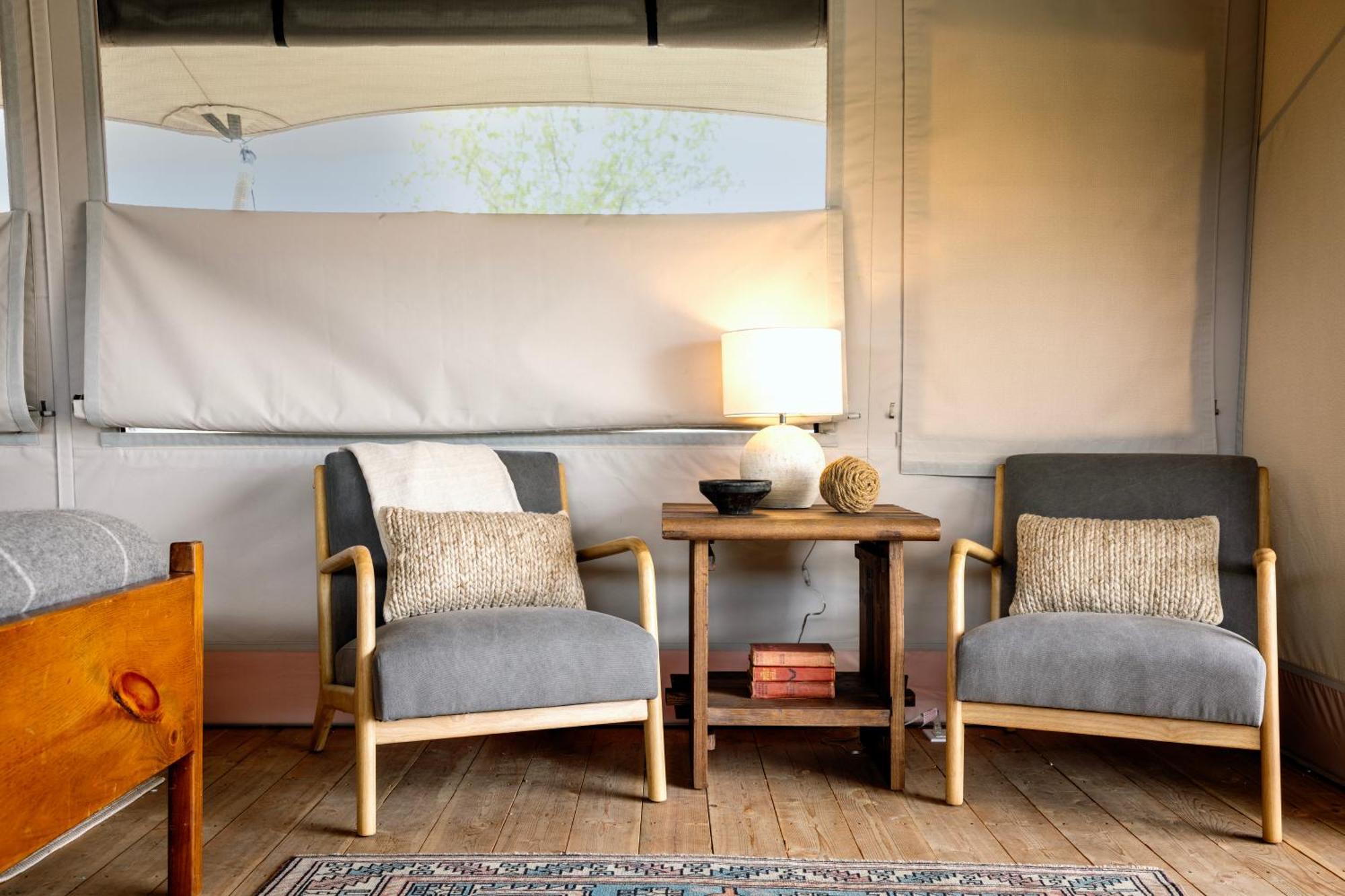 Collective Retreats Governors Island Camping Nueva York