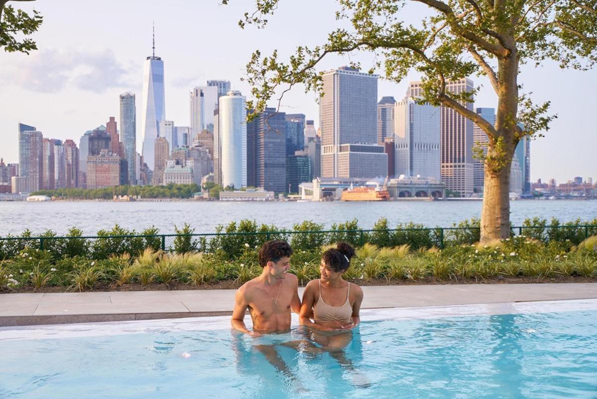 Collective Retreats Governors Island 4* New York