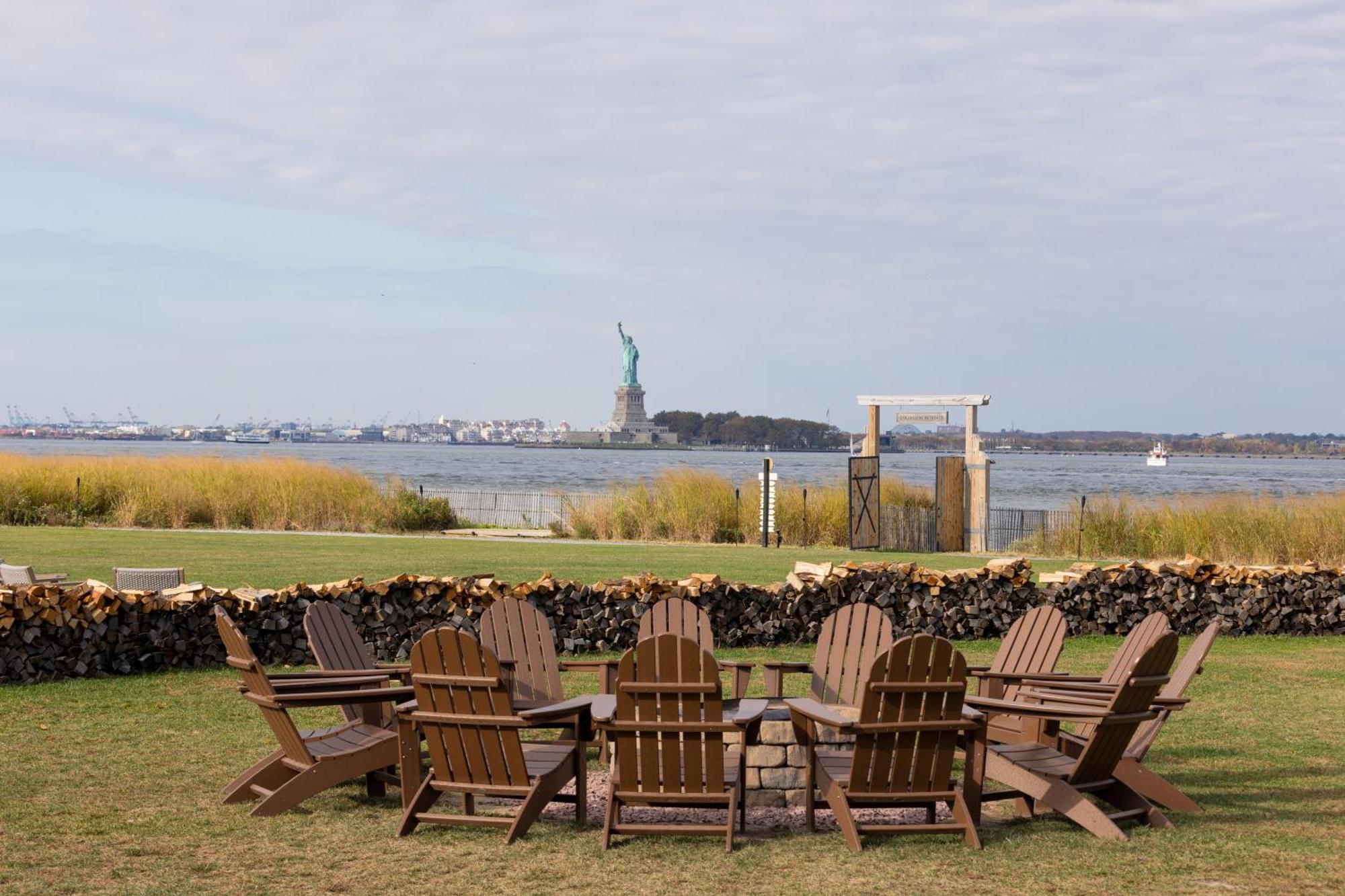 Camping Collective Retreats Governors Island 4*